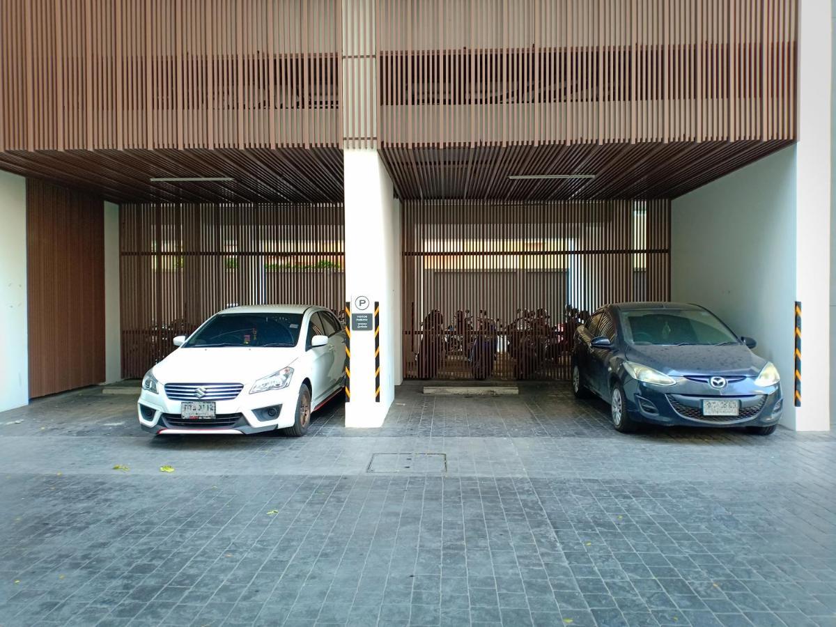 The Base Horizon Central Паттая Екстер'єр фото