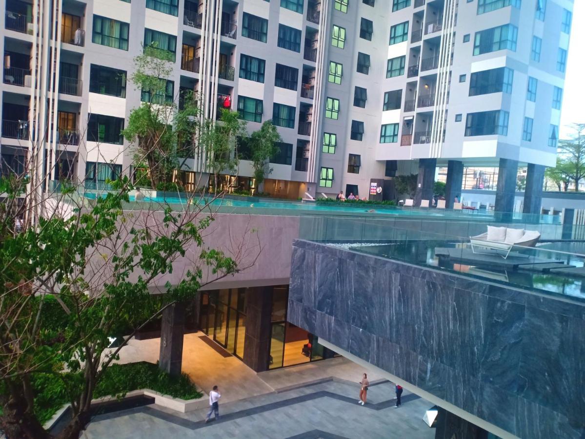 The Base Horizon Central Паттая Екстер'єр фото