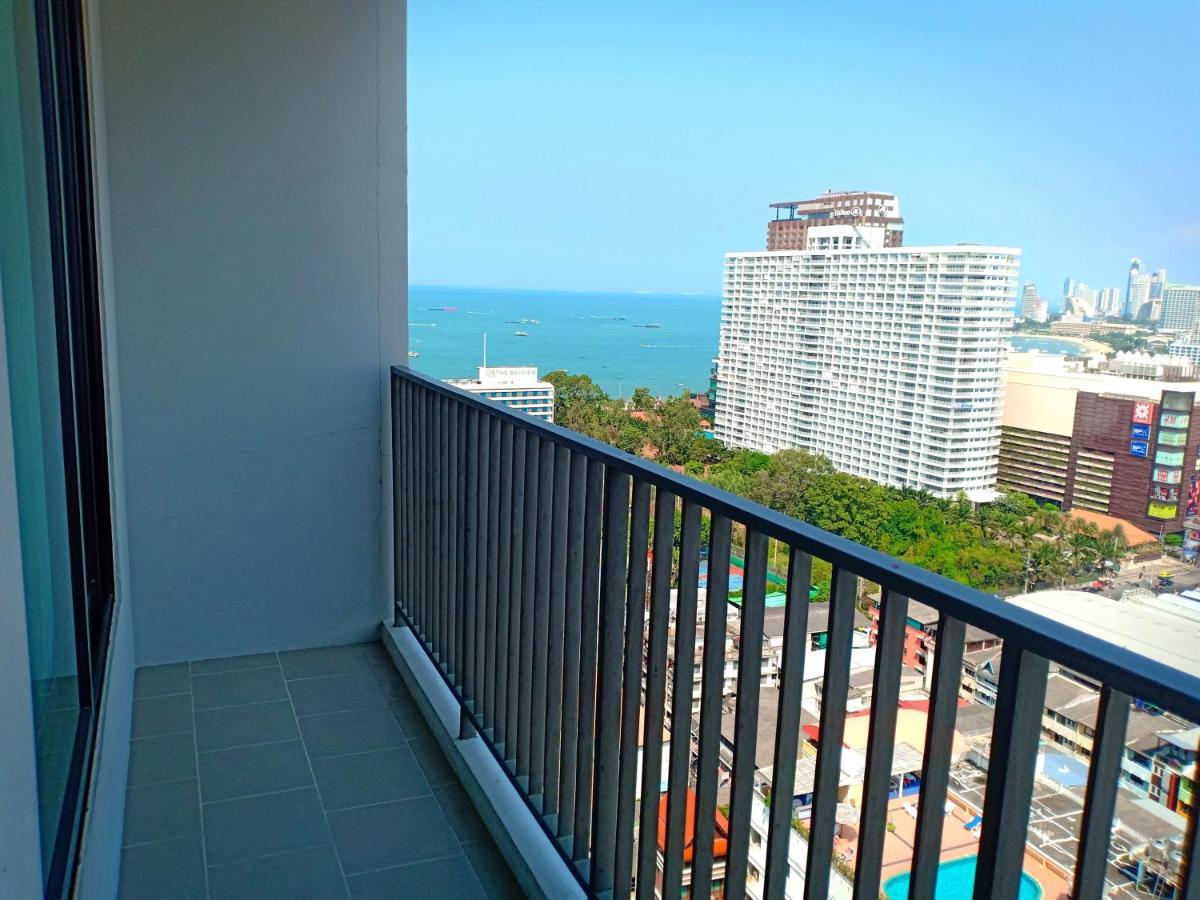 The Base Horizon Central Паттая Екстер'єр фото